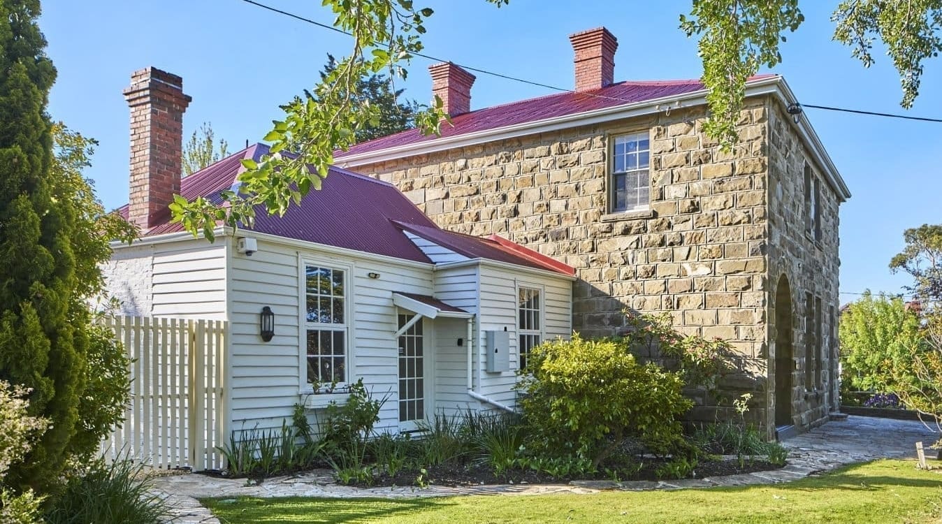 ‘Eskdalemuir’, 5 Muir Court, Mount Stuart, TAS 7000
